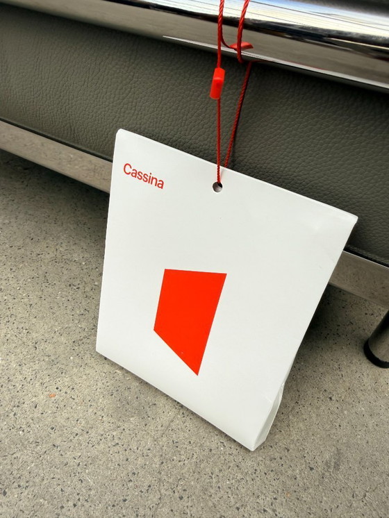 Image 1 of Repose-pieds Cassina LC2