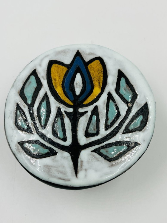 Namur Ceramic Box Attributed To Yvette Manoy – Decorative Objects (photo 3 of 10)