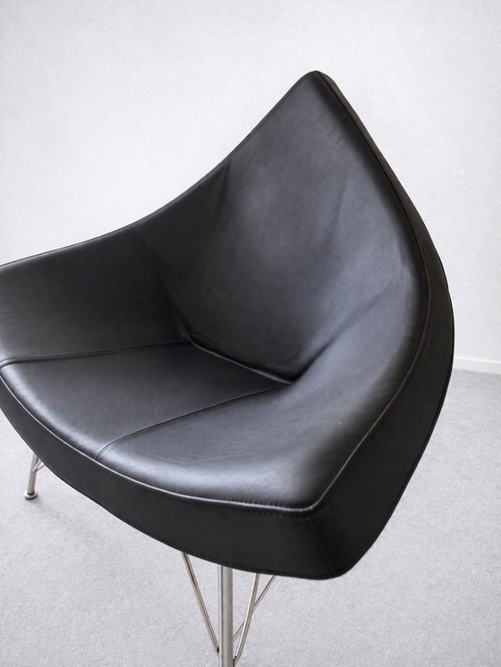 Image 1 of Poltrona di design ispirata alla Coconut Chair – pezzo contemporaneo