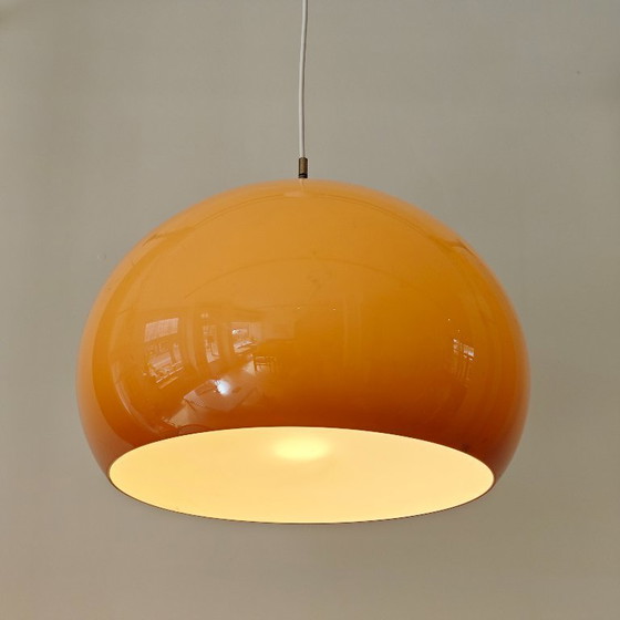 Image 1 of Suspension vintage en plastique beige