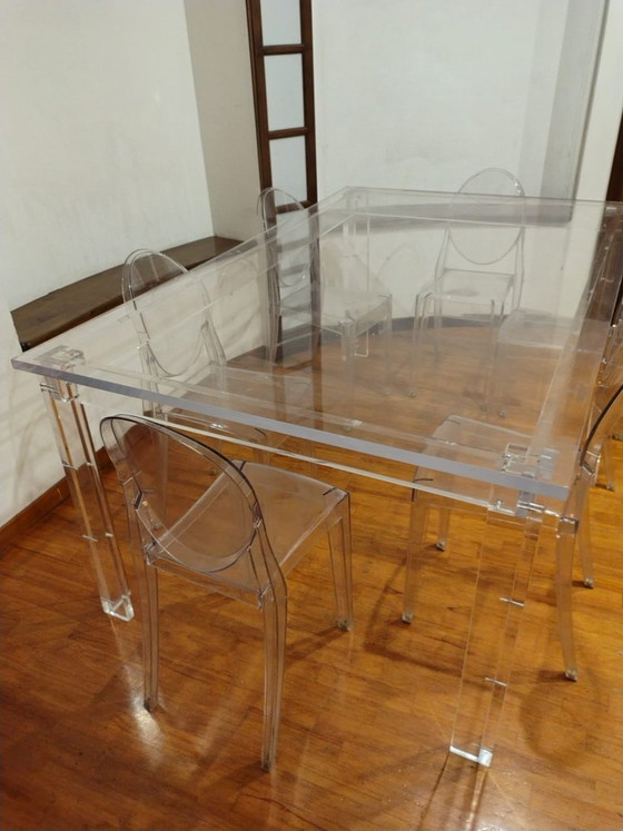 Tavolo di design in plexiglass, Pezzo unico artigianale, Tavoli da pranzo, Trasparente, Modern (foto 5 di 7)