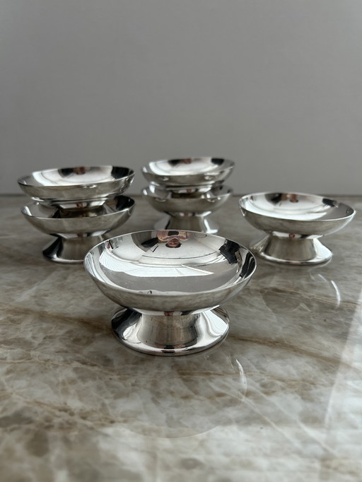 Zwaar verzilverde coupes van Sola