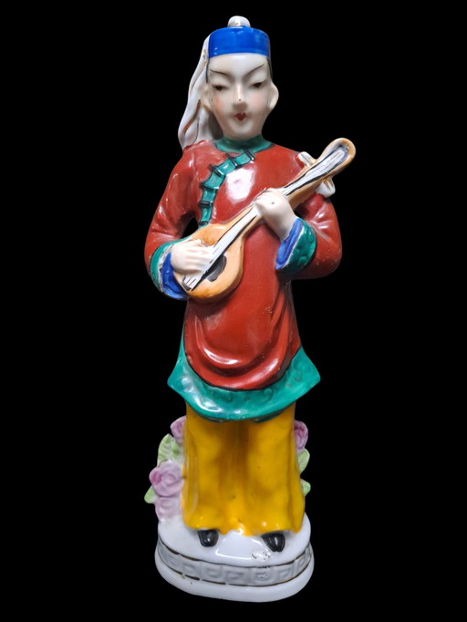 2 Japanese porcelain vintage figurines