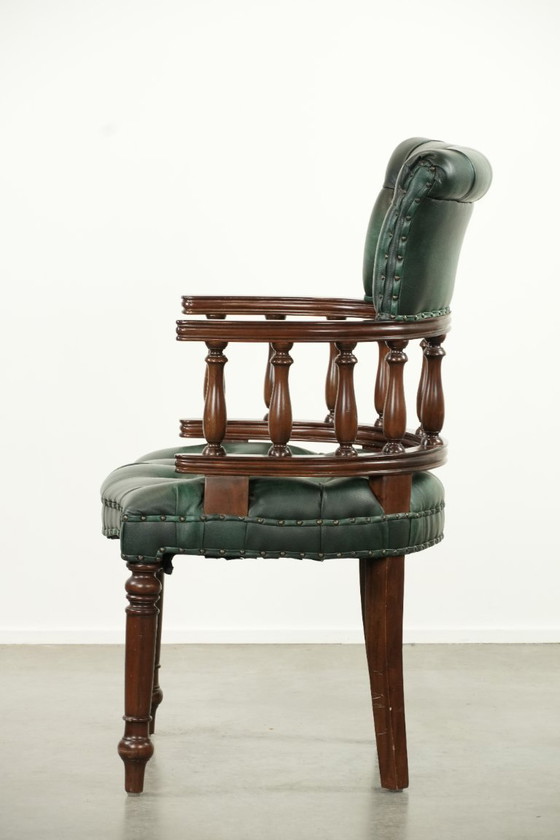 Image 1 of Silla de escritorio/silla auxiliar Chesterfield de piel de vaca con estampado de llamas verdes, estilo inglés.