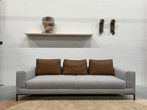 Design on Stock Aikon Lounge sofa 4 Seater 3x back cushion leather