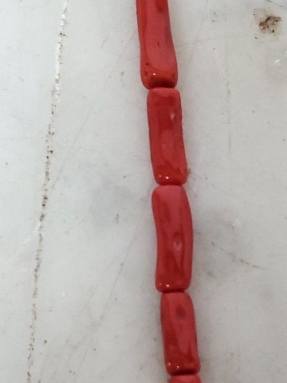 Image 1 of Sieraden - Bloedrode koraalketting. (ref 4045)