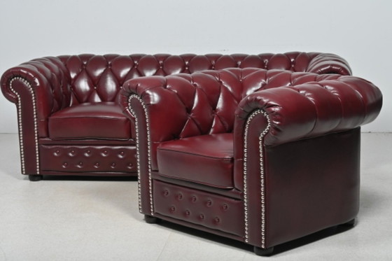 Image 1 of Vintage Chesterfield fauteuil in bordeauxrood leer - teakhouten frame, jaren 60