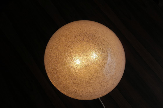 Image 1 of Italiaanse koepel plafondlamp of wandlamp in mat Murano Mazzega glas, 1960