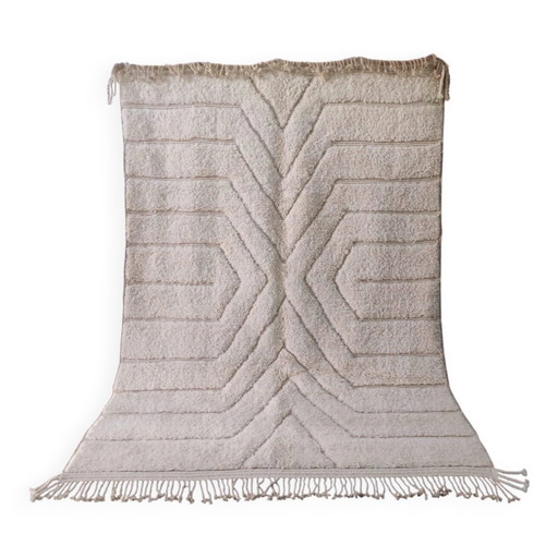Large Sculpted Beni Ourain Rug with Geometric Design 300x200cm