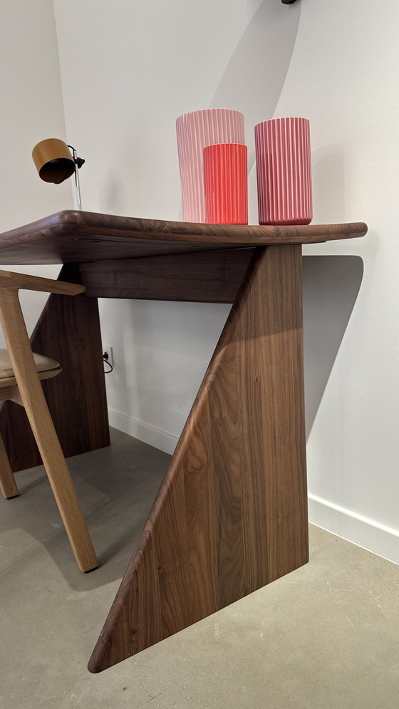 Image 1 of Scrivania Conica