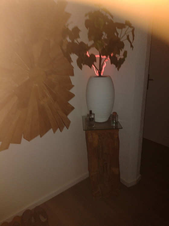 Image 1 of Zwei handgefertigte Hartholzmöbel