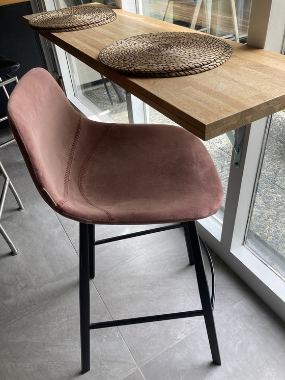 Image 1 of Dutchbone Tabouret de bar Franky en velours rose, haut