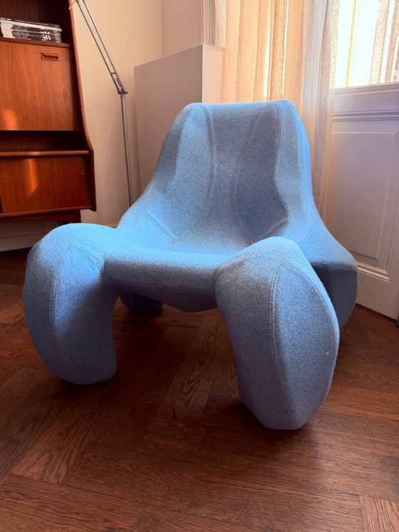 Image 1 of Max Jungblut - Club 112 Light Blue Divina MD 731 par Kvadrat