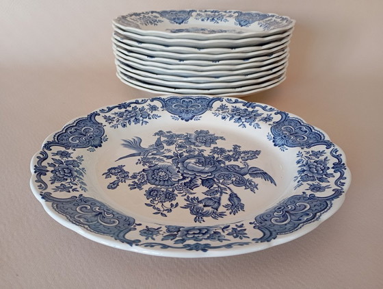 Piatti piani inglesi Ridgway 'Windsor' blu e bianco – Stoviglie, Porcelain (photo 19 of 22)