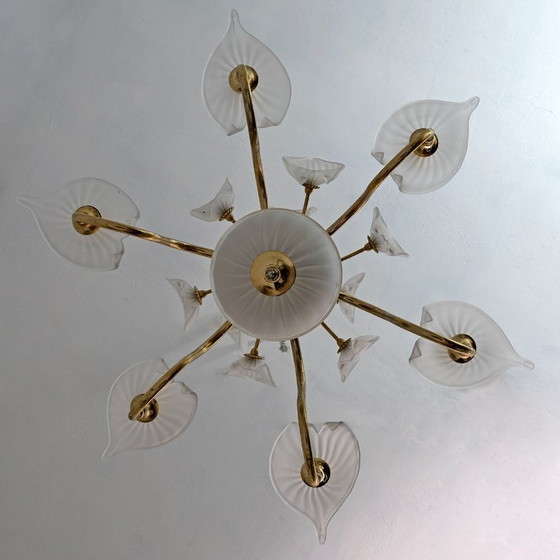 Image 1 of Lampadario di Murano moderno di metà secolo in lattimo e ottone, anni '70