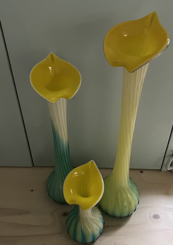 Image 1 of Juego de jarrones de tulipanes de Murano