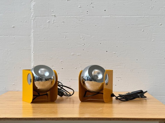 Image 1 of Set di 2 lampade a globo in stile Space Age, color ocra e cromo, anni '70.