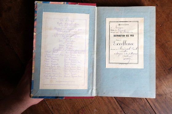 Image 1 of Antikes französisches Buch „La Joie Fait Peur“ von Mme Émile de Girardin, ca. 1920er Jahre – Marmorierter Einband – 2C47