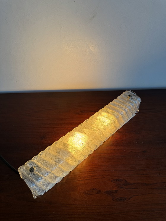 Image 1 of Elegante Vintage Wandlamp - Gestructureerd Geribbeld Glas Schoonheid