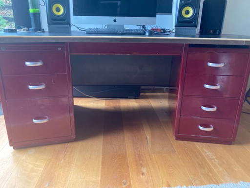 Gispen president desk