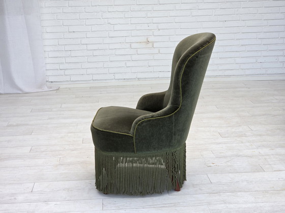 Image 1 of 1970er Jahre, dänischer Beistellstuhl, grüner Möbelvelours, Beine aus Buchenholz.