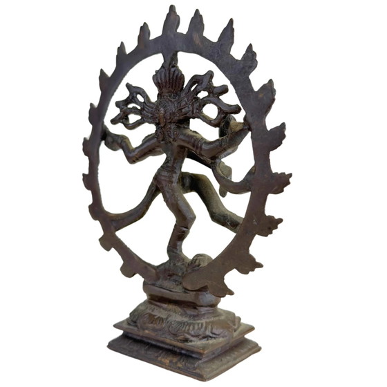 Statua Compatta in Bronzo Shiva Nataraja – Statuetta da Altare Indiana – 14.5 cm – Sculture, Bronze, Brass (photo 4 of 10)