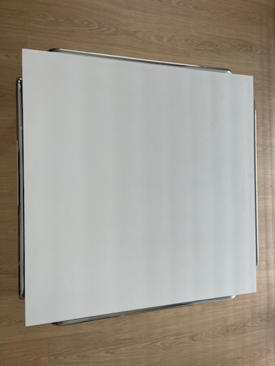 Image 1 of Mesa de centro con tapa de mármol suelta