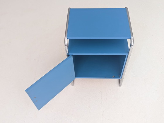 Image 1 of Table de nuit Thonet B 107 par J. Fenyves, années 1930