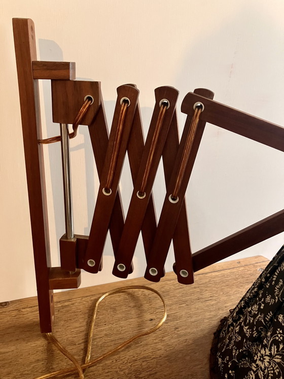 Deense Vintage Schaarlamp Met Originele Stoffen Kap – Wandlampen, Textile, Wood (photo 3 of 7)