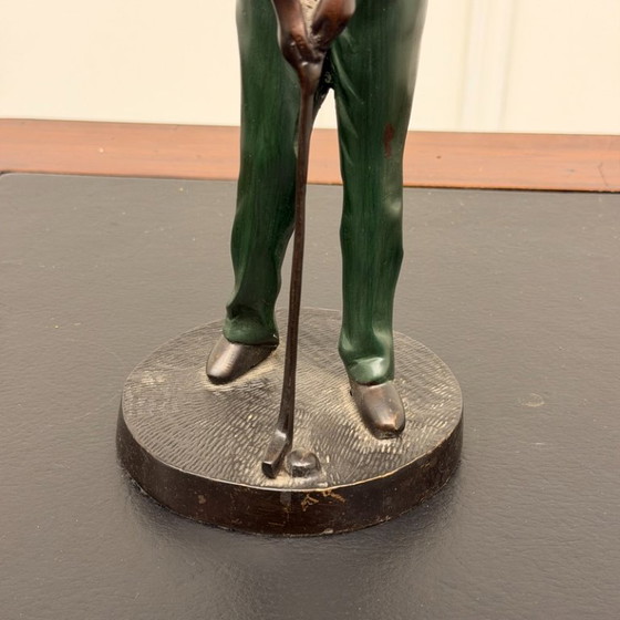 Statua antica in bronzo Golfista Rosso – Sculture (photo 4 of 5)
