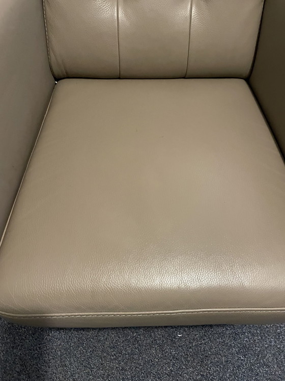 Image 1 of Sillón de cuero