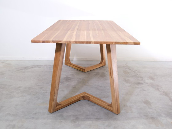 Image 1 of Tara dining table – solid teak