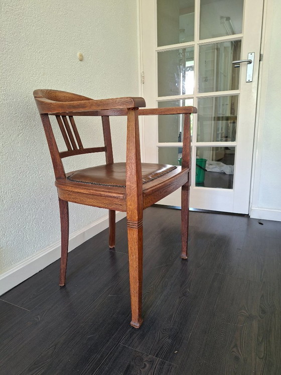 Image 1 of Office chair