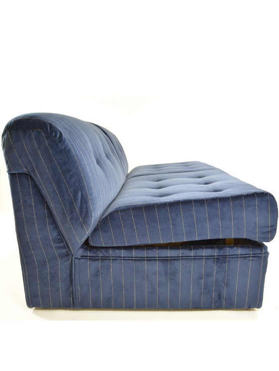 Image 1 of Blauw gestreepte slaapbank