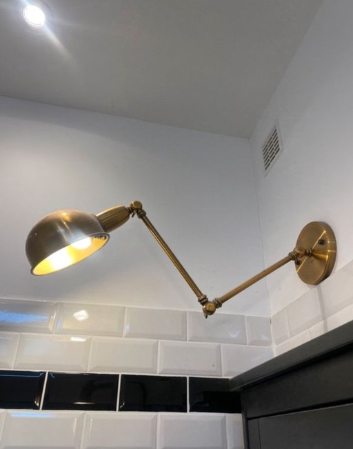 Lampes en laiton articulées 