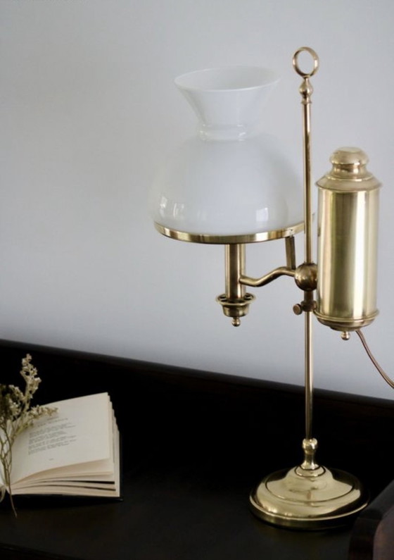 Image 1 of Lampada inglese in ottone e opalino