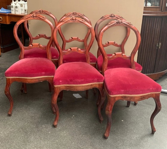 Conjunto de sillas estilo Luis XV. – Sillas de comedor (photo 6 of 6)