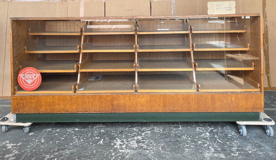Image 1 of Comptoir vintage, comptoir de magasin, vitrine