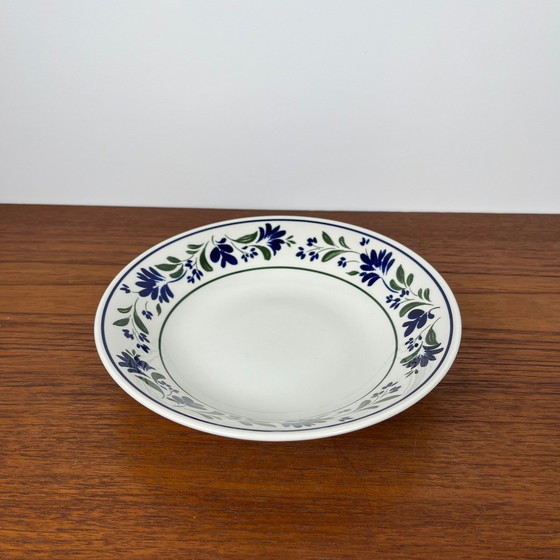 Image 1 of Set di 6 piatti fondi Churchill England, motivo floreale, 1970