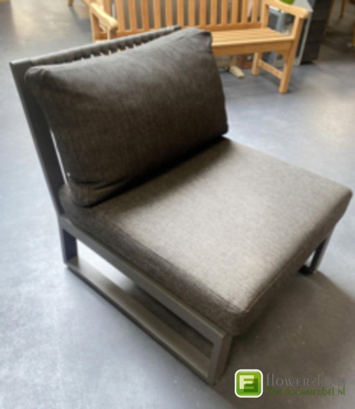 Borek ALTEA lounge module intermediate module