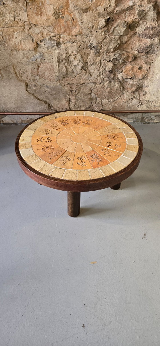 Image 1 of Raymonde Le Duc (geb. 1929) – Couchtisch aus Keramik und Holz, Vallauris, um 1960