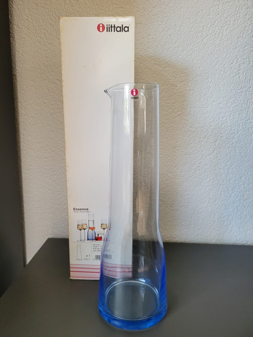 iittala essence karaf 1 liter licht blauw decanter light soft blue italla iitala