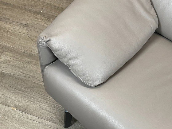 Leolux Bora Balanza - Taupe/Grey Leather | Axel Enthoven – Sofas, Metal (photo 10 of 14)