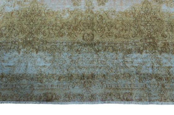 Image 1 of Hand-knotted Vintage Royal Carpet - 413 X 300 Cm