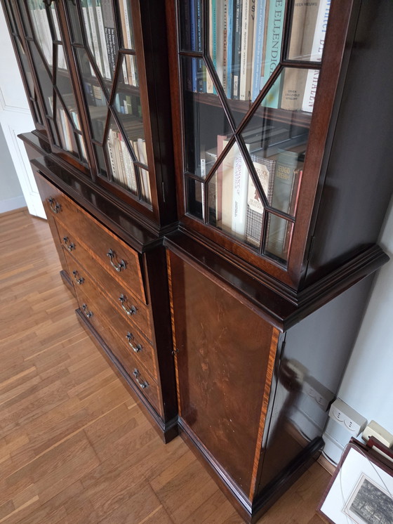 Image 1 of Amerikaanse Neo Chippendale Boekenkast 