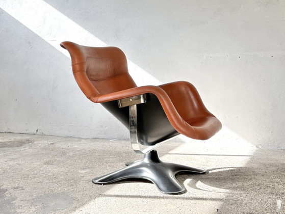 Poltrona Karuselli anni '70, design Yrjö Kukkapuro in pelle cognac – haimi, Poltrone, Fiberglass, Leather (photo 8 of 17)