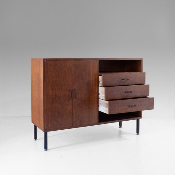 1x Mid-Century Modern Italian Teak Sideboard with Iron Legs & Brass Feet, 1960s – Wood (photo 7 of 14)