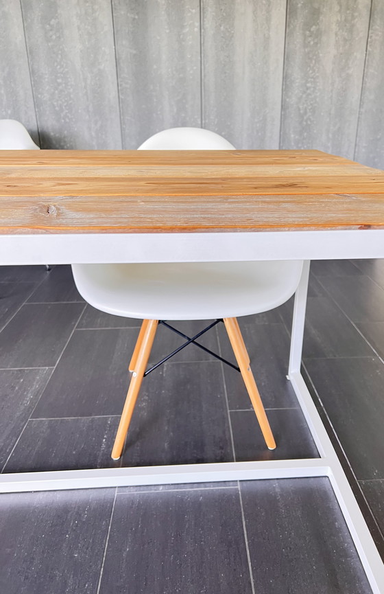 Image 1 of 6 weiße Schalensitze