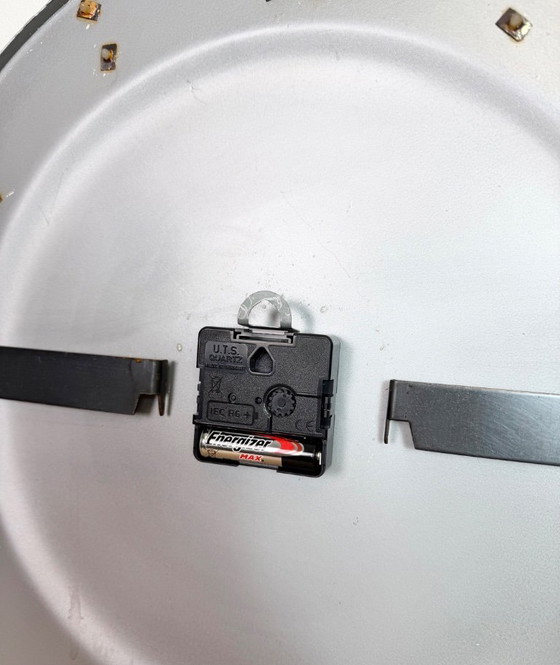 Image 1 of Horloge murale de bureau de style industriel, de Pragotron, années 1970