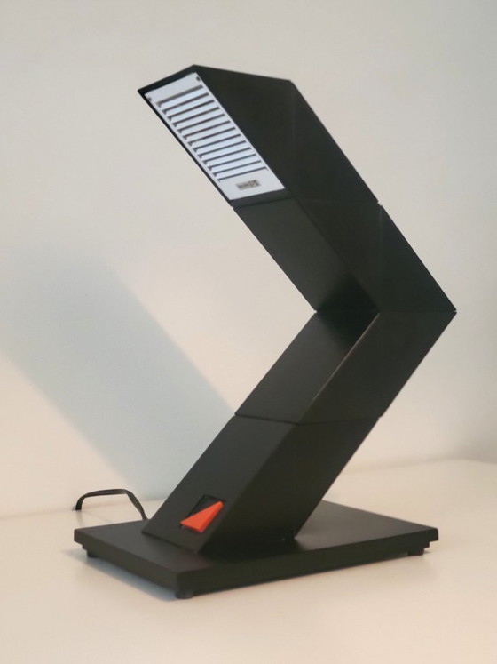 Image 1 of Ensemble de 2 lampes de table vintage Zig Zag de Massive Belgium, 1984